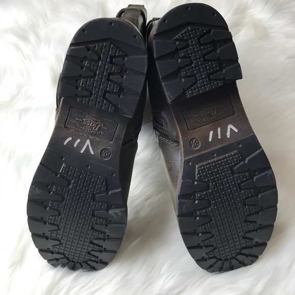 Bass | Woman’s Marcie Brown Buckle and Zipper Boot - Picture 7 of 8